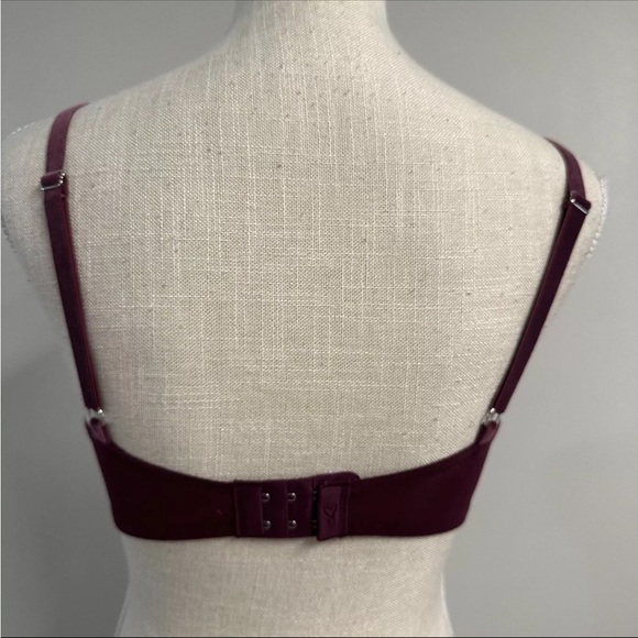 Victoria's Secret Dream Angels Lined Demi Velvet Dot Burgundy Bra Size 34D - Picture 6 of 7